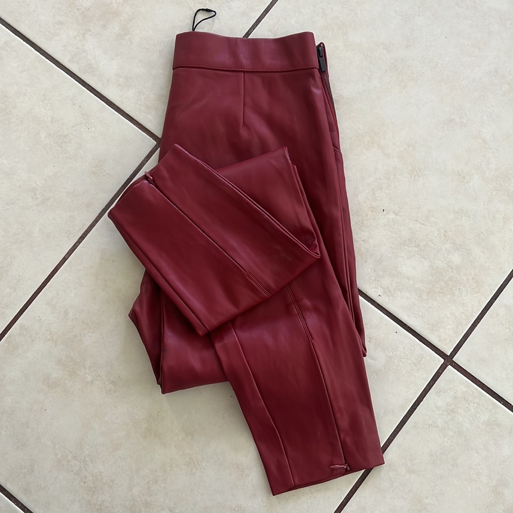 Zara pleather Maroon Pants - Picture 5 of 12